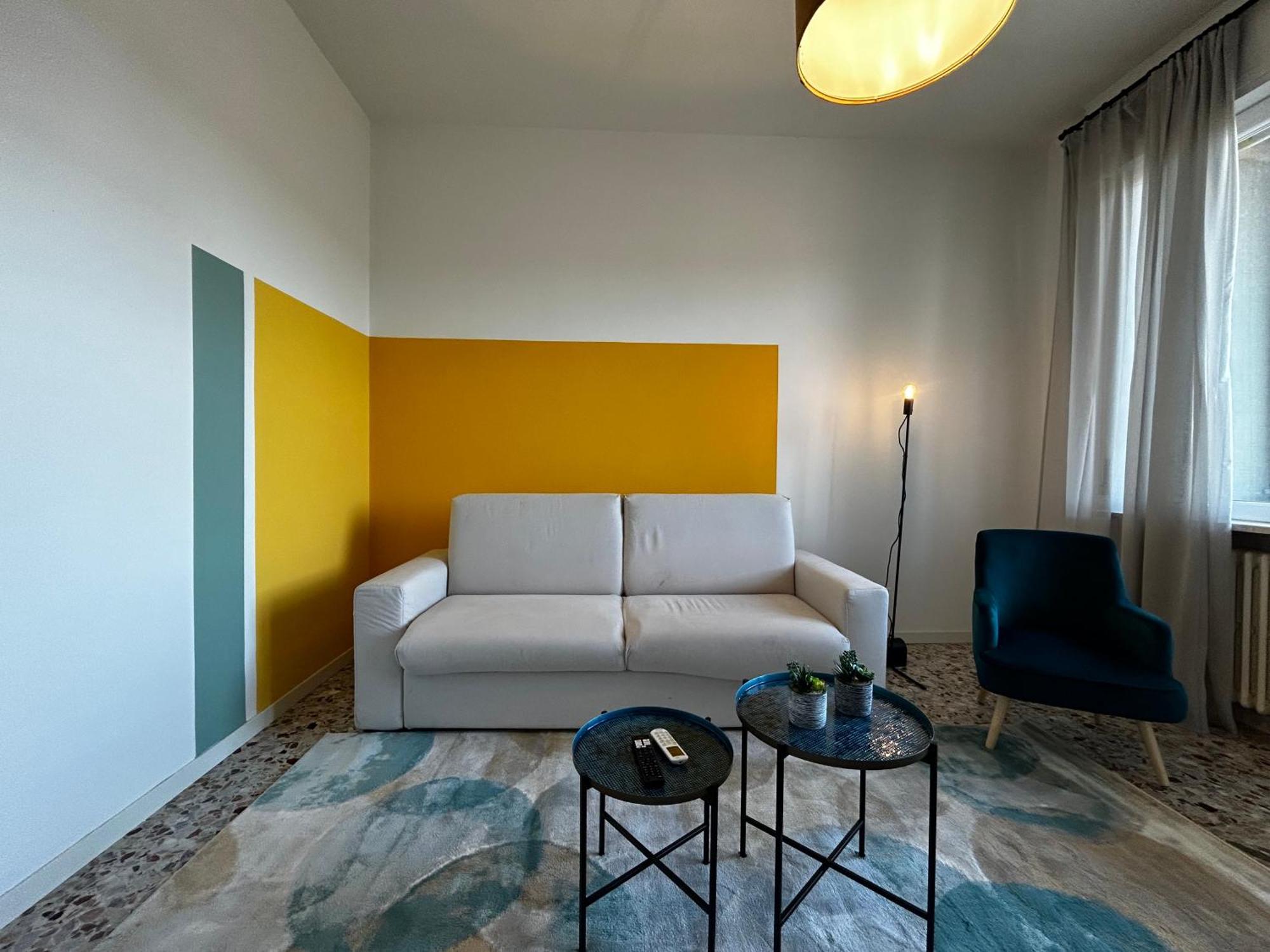 Big House-Private Parking-12" Walk From The Arena Apartment Verona Exterior photo